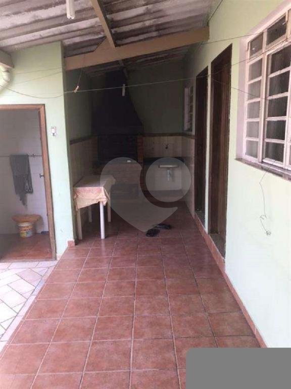 Sobrado com piscina na Parada Inglesa