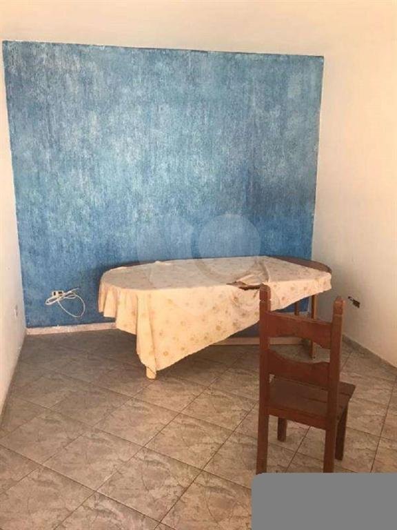 Sobrado com piscina na Parada Inglesa