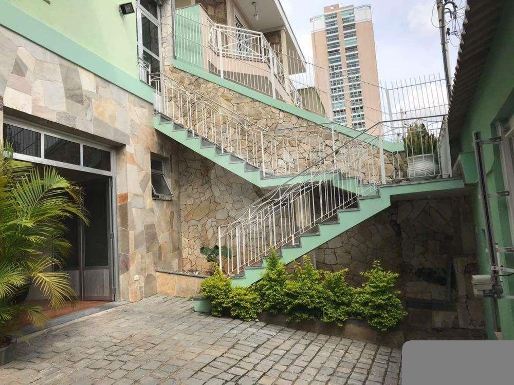 Sobrado com piscina na Parada Inglesa