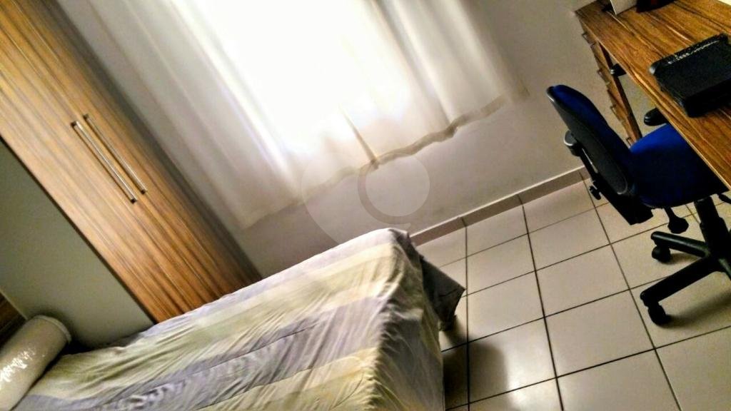 Belo sobrado em Guarulhos com 3 dormitórios
