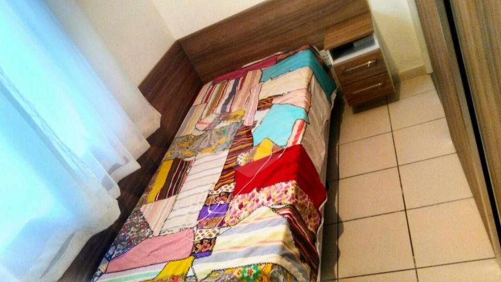 Belo sobrado em Guarulhos com 3 dormitórios