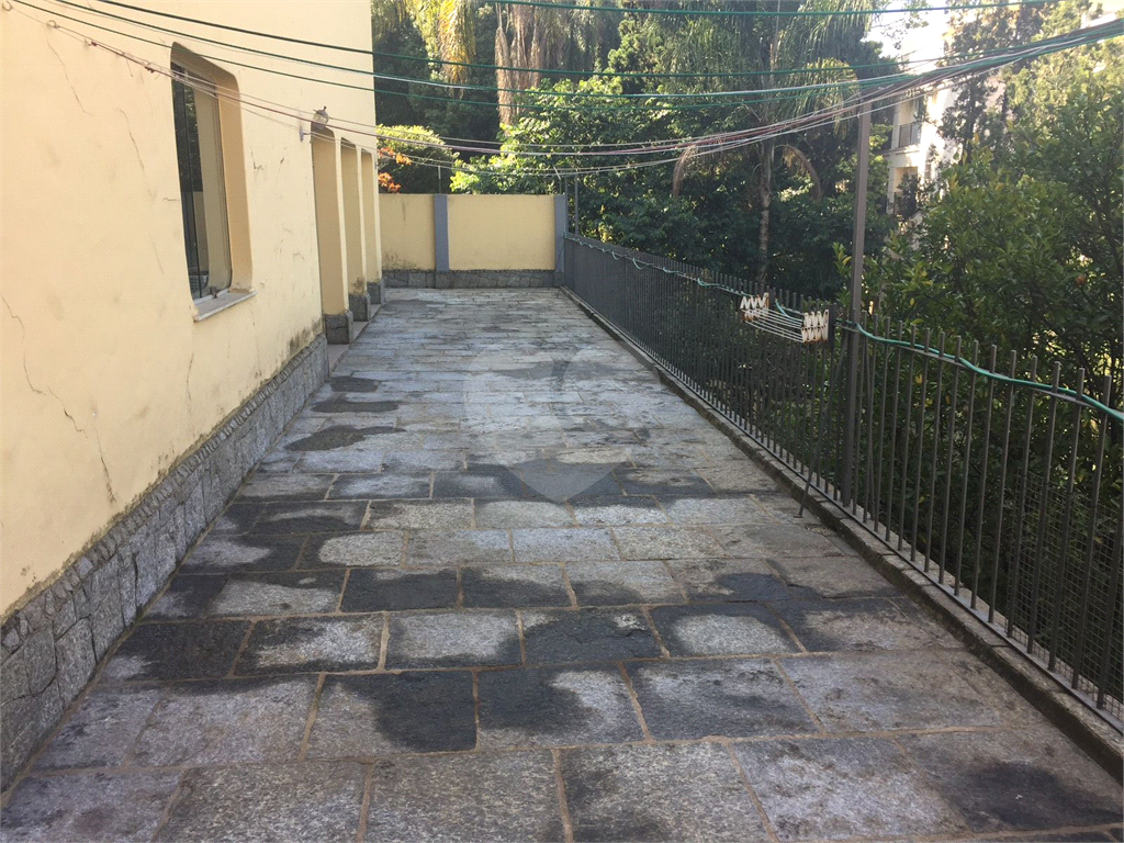 Casa térrea venda 3 dormitórios 1 suíte 4 vagas quintal área gourmet área verde horto florestal