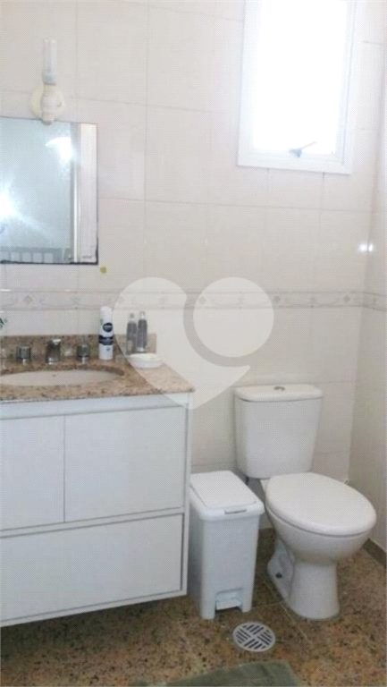 Lindo Sobrado em Condomínio