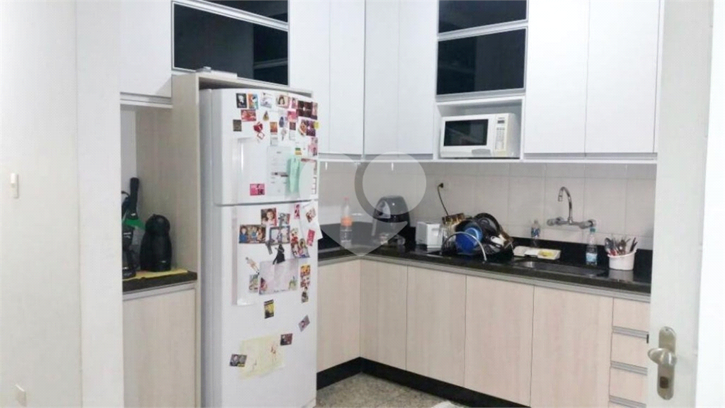 Lindo Sobrado em Condomínio