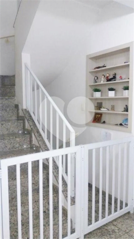 Lindo Sobrado em Condomínio