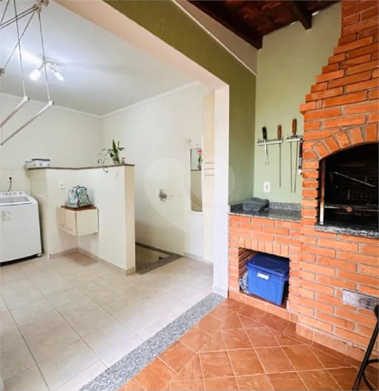 Sobrado no bairro de Sta Terezinha 