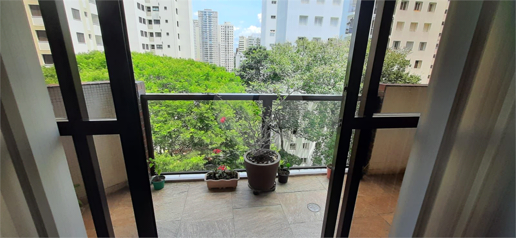 Apartamento à venda em  PERDIZES  com 142 m²