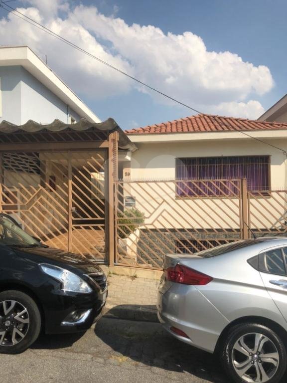 Sobrado à venda com 3 quartos, 190m² - Foto 1