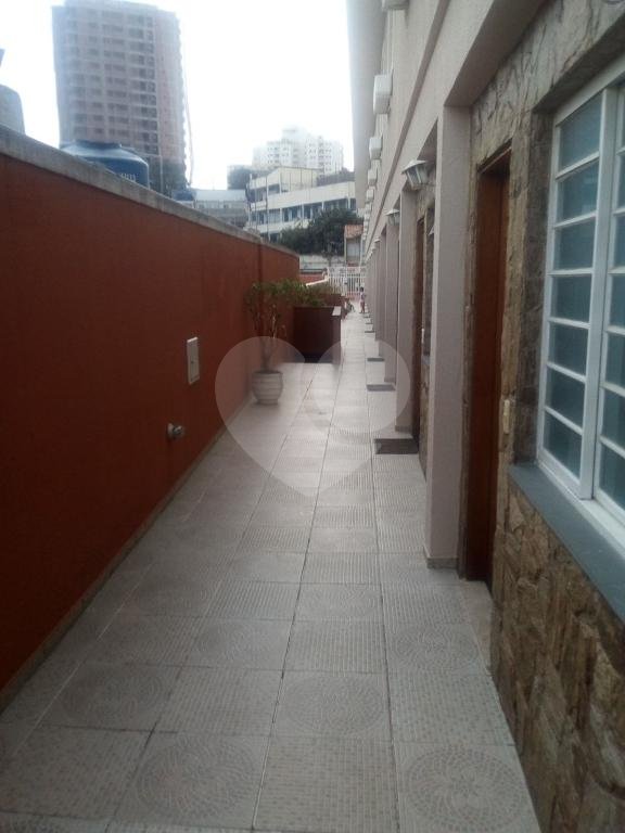 Sobrado  em  condominio