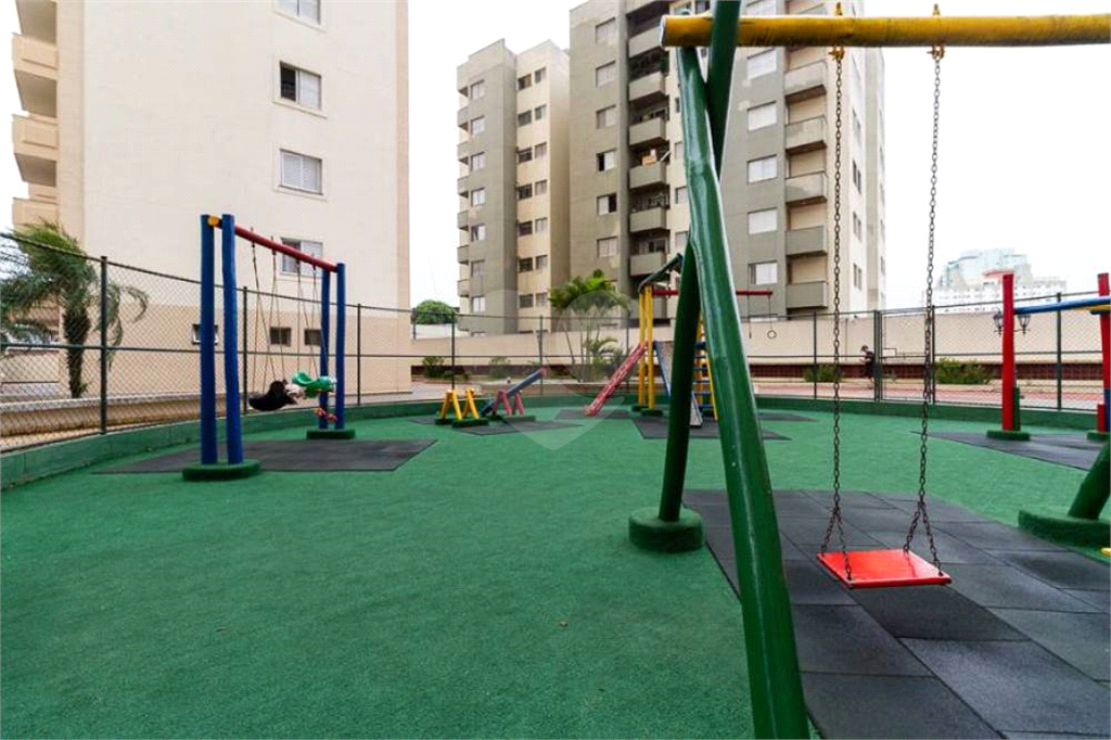 Apartamento Duplex na Freguesia do Ó repleto de armários, todo reformado