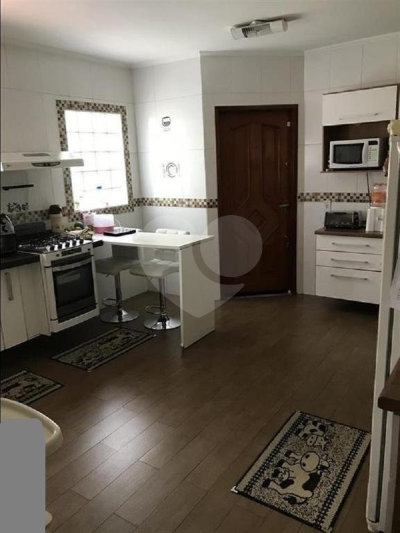 Sobrado no bairro do Jaçanã com 3 dormitórios sendo todos suítes