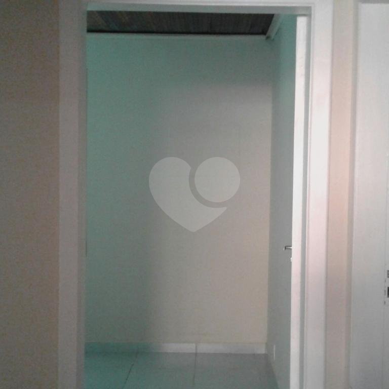 APARTAMENTO em SANTANA