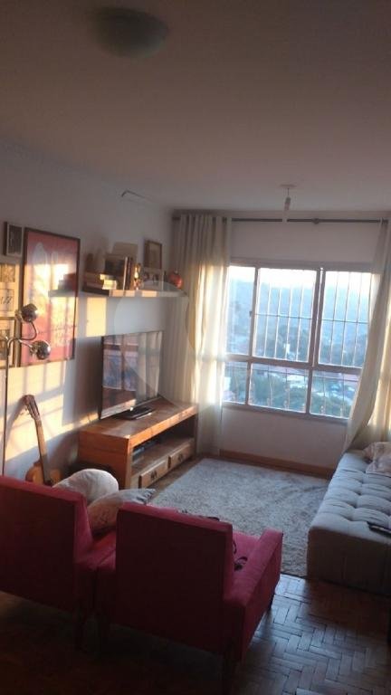 Apartamento à venda com 3 quartos, 90m² - Foto 3