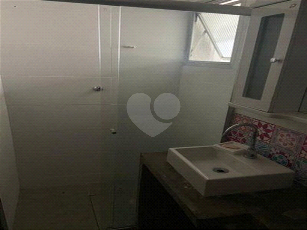 Apartamento à venda com 3 quartos, 90m² - Foto 22