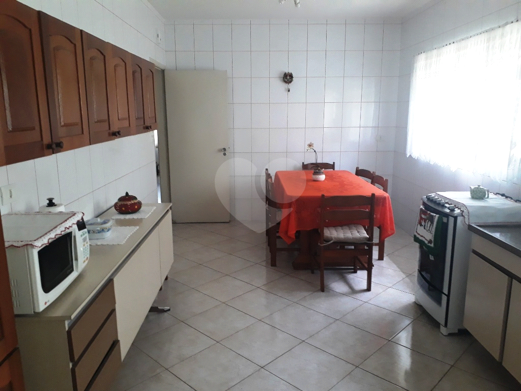Casa totalmente térrea no Tremembé com 600 m²