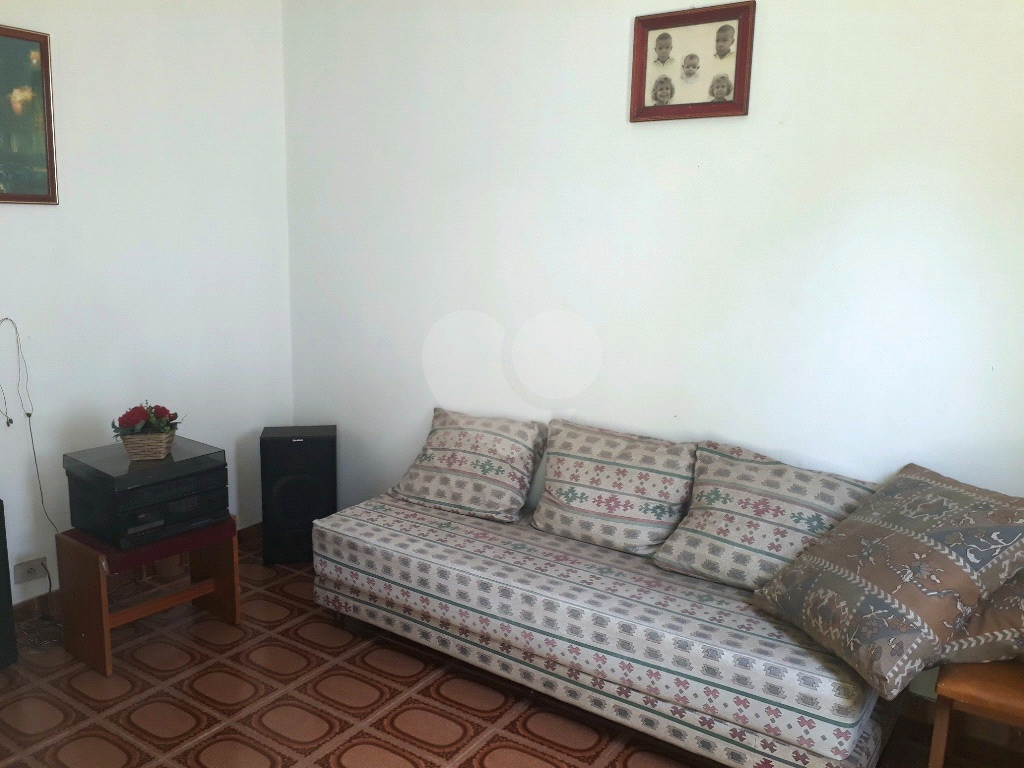 Casa totalmente térrea no Tremembé com 600 m²