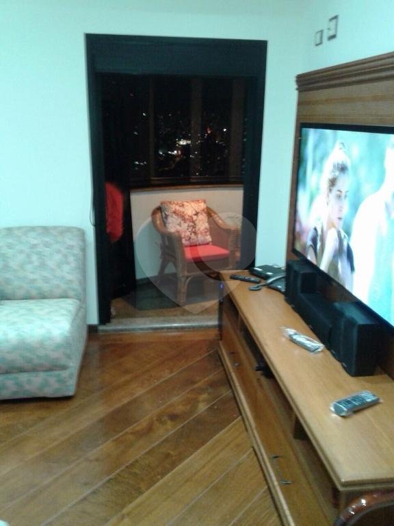 APARTAMENTO em VILA MATILDE
