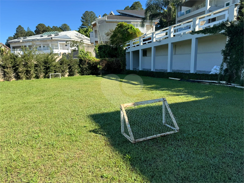 Linda casa com sofisticação, conforto e lazer. Salas e Terraços com vistas deslumbrantes.
