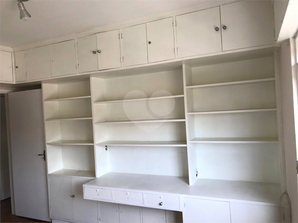 Apartamento à venda em Perdizes – Espaçoso e Bem Localizado