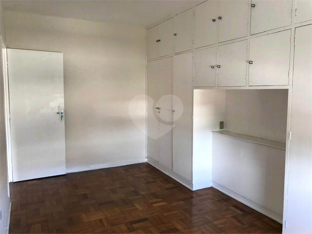 Apartamento à venda em Perdizes – Espaçoso e Bem Localizado