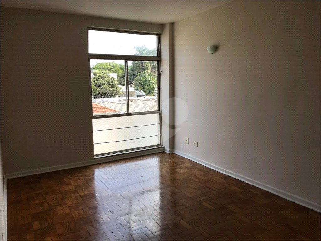 Apartamento à venda em Perdizes – Espaçoso e Bem Localizado