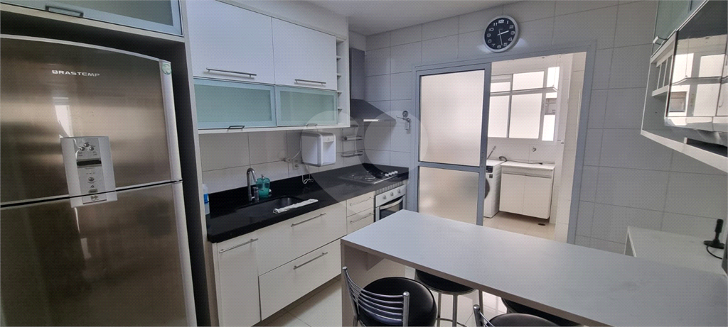 Apartamento totalmente Mobiliado na Região Santa Terezinha Imperdível,, com 3 suítes, 3 vagas de gar