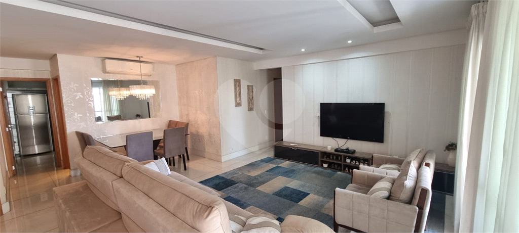 Apartamento totalmente Mobiliado na Região Santa Terezinha Imperdível,, com 3 suítes, 3 vagas de gar