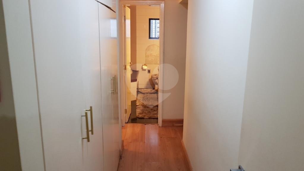 Apartamento à venda com 4 quartos, 216m² - Foto 24