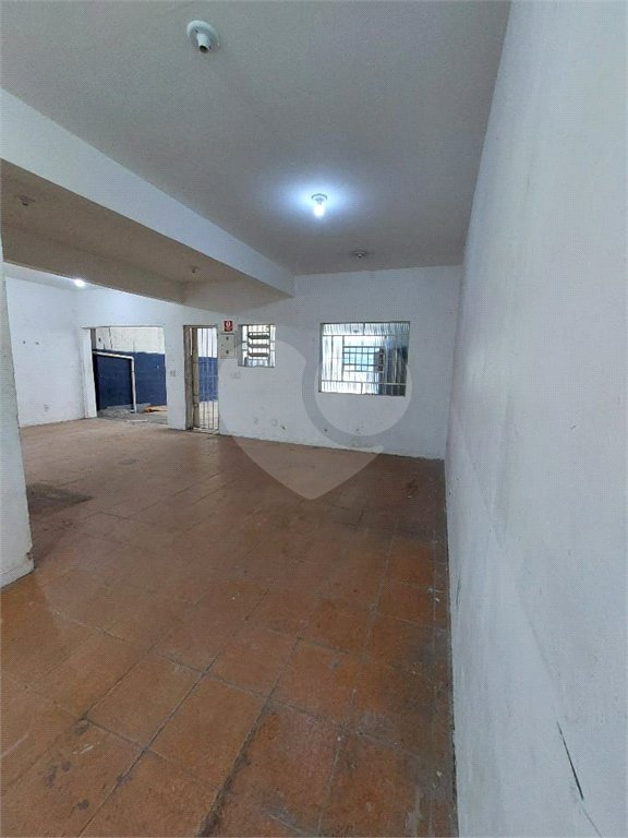 Galpão na Freguesia do Ó com 400 metros quadrados,  pé direito 7 metros, 