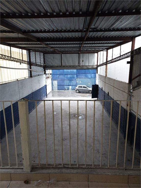 Galpão na Freguesia do Ó com 400 metros quadrados,  pé direito 7 metros, 