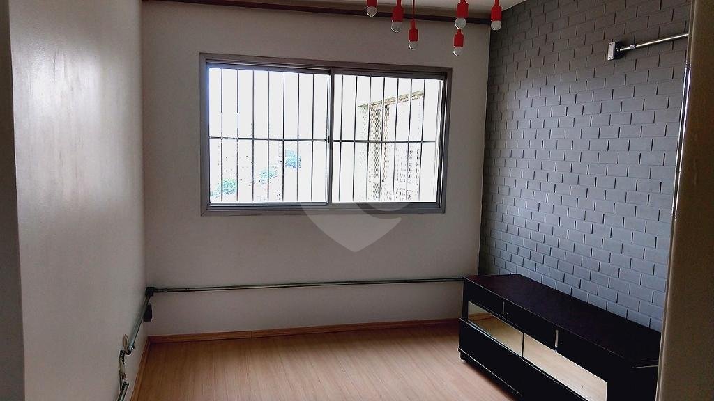 Apartamento à venda com 2 quartos, 51m² - Foto 3