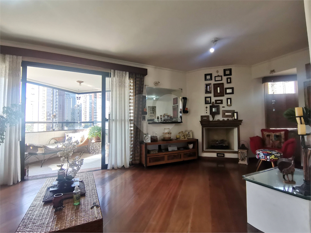 APARTAMENTO em JARDIM SUL