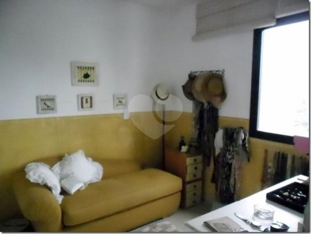 APARTAMENTO em JARDIM SUL