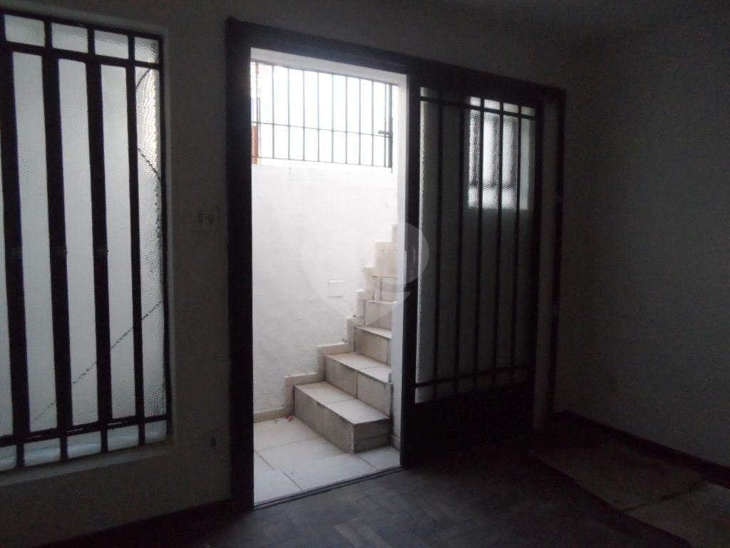 Sobrado à venda com 6 quartos, 260m² - Foto 3