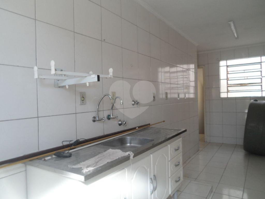 Sobrado à venda com 6 quartos, 260m² - Foto 28