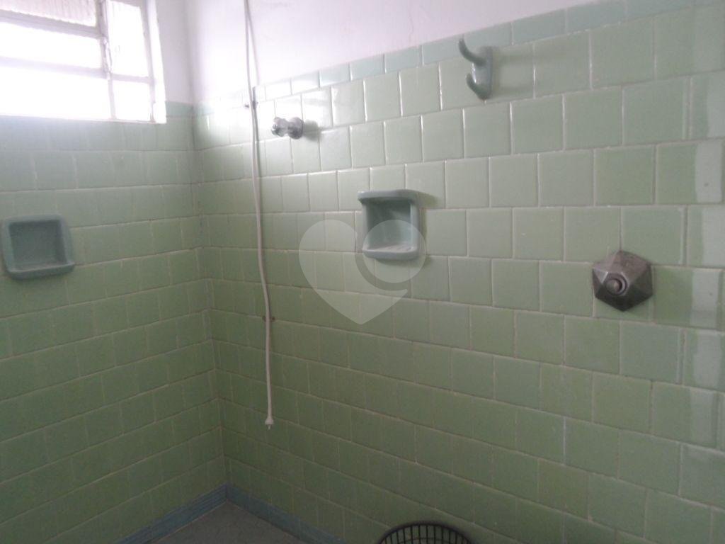 Sobrado à venda com 6 quartos, 260m² - Foto 37