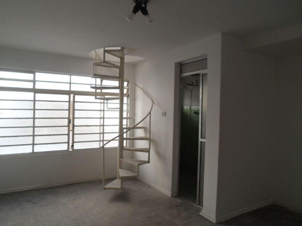 Sobrado à venda com 6 quartos, 260m² - Foto 14