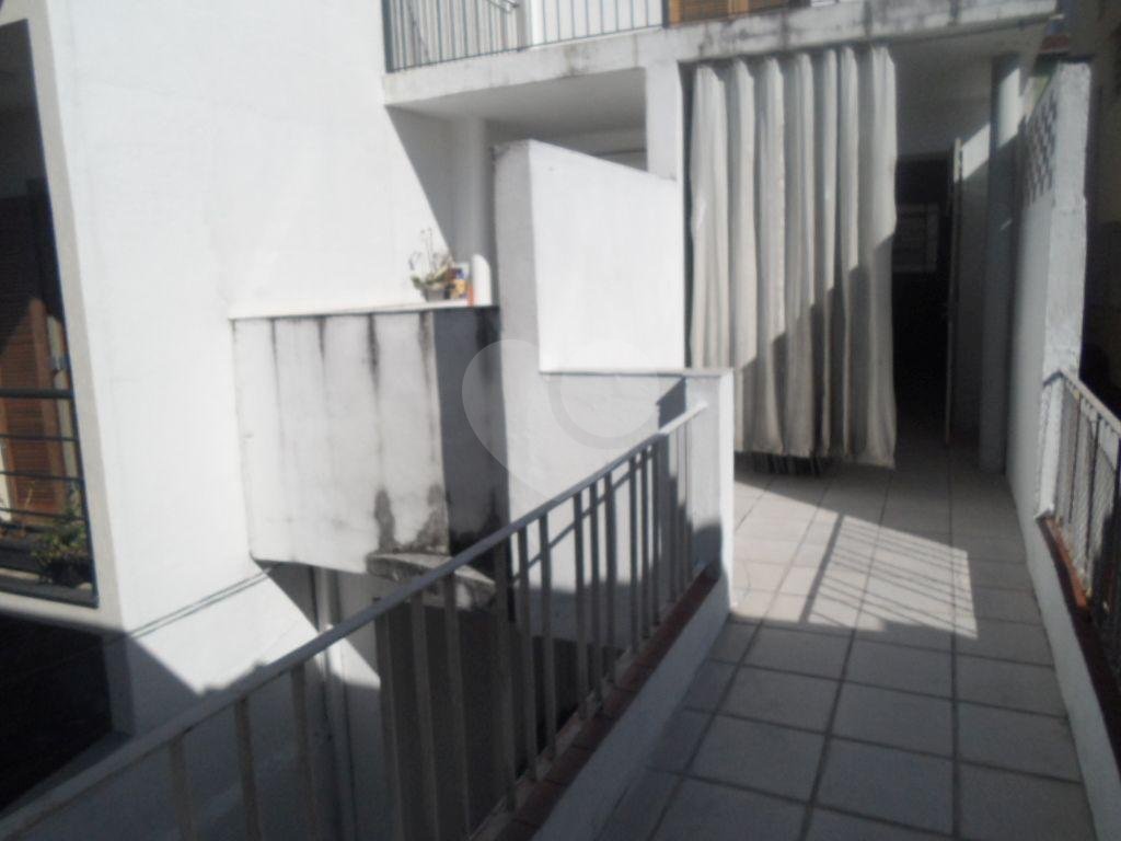 Sobrado à venda com 6 quartos, 260m² - Foto 25