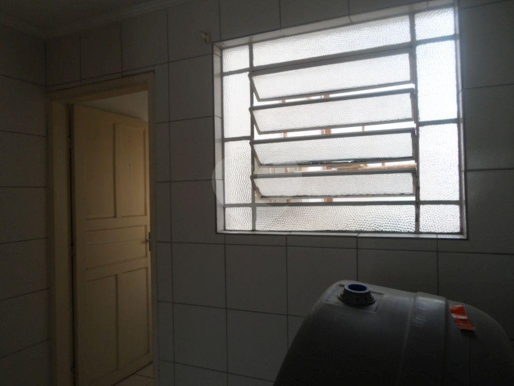 Sobrado à venda com 6 quartos, 260m² - Foto 29