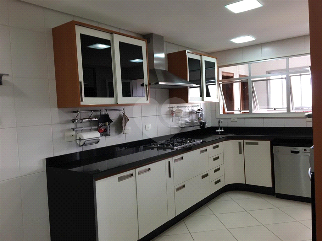 APARTAMENTO em TUCURUVI