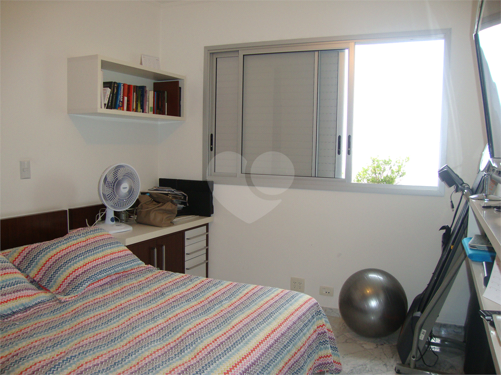 APARTAMENTO em TUCURUVI