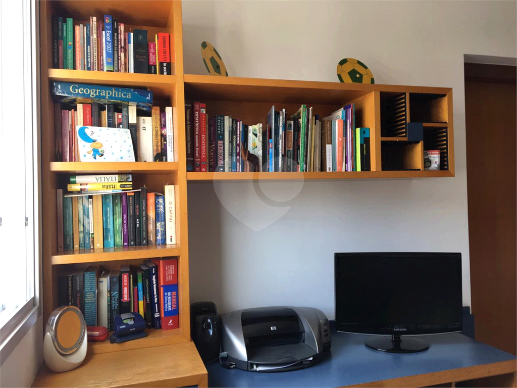 APARTAMENTO em TUCURUVI