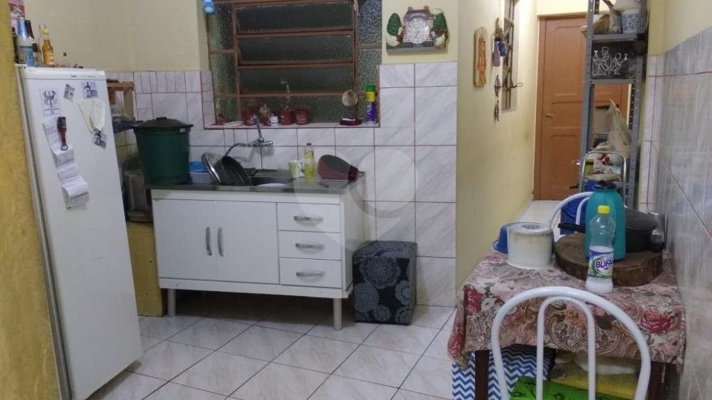 Sobrado à venda com 2 quartos, 170m² - Foto 7