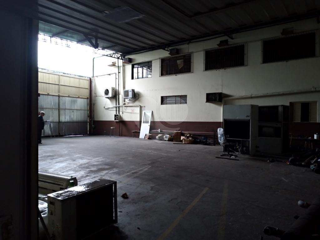 Prédio Inteiro, 2500 m² - Foto 2