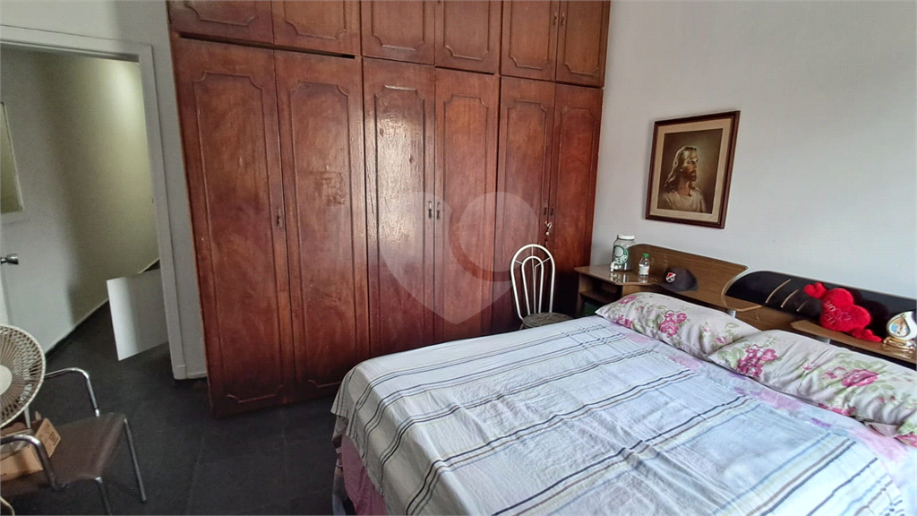 Sobrado à venda | 740 m² | 5 dormitórios (1 suíte) no Bom Retiro! 