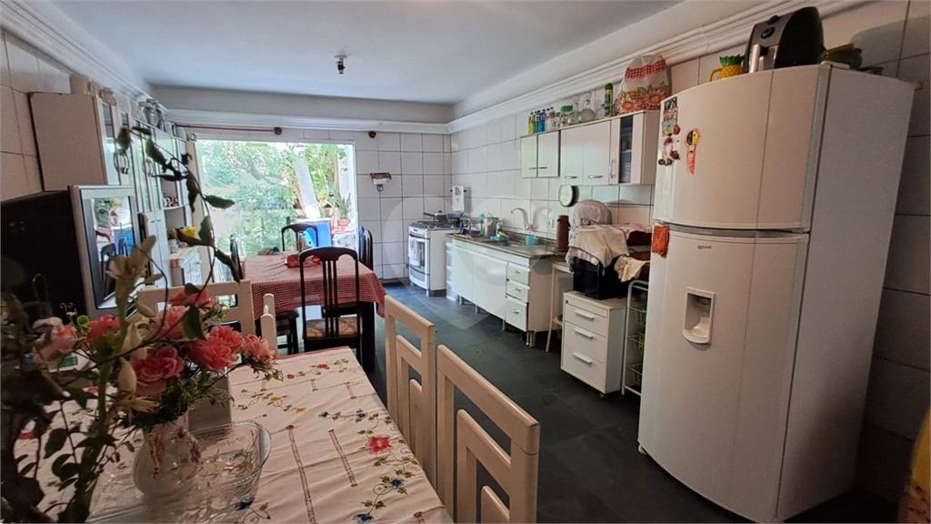 Sobrado à venda | 740 m² | 5 dormitórios (1 suíte) no Bom Retiro! 
