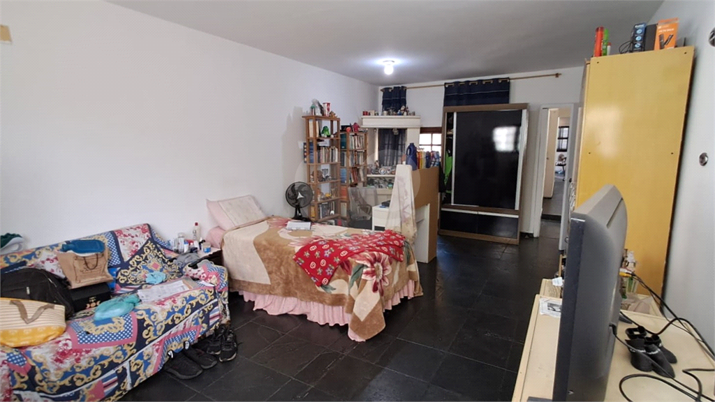 Sobrado à venda | 740 m² | 5 dormitórios (1 suíte) no Bom Retiro! 