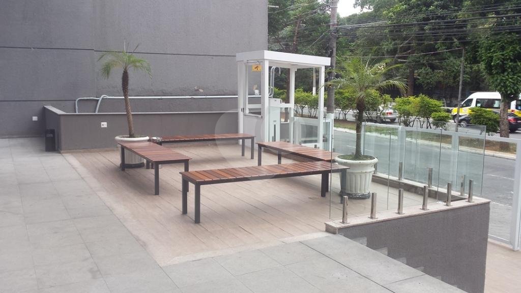Sala comercial no Bom Retiro.