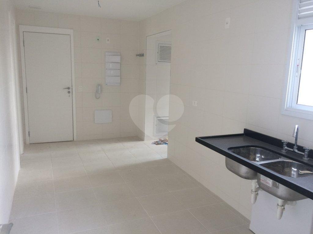 Edificio Scena, Santana. Construtora Gafisa. Área util de 220 m2, 4 vagas demarcada