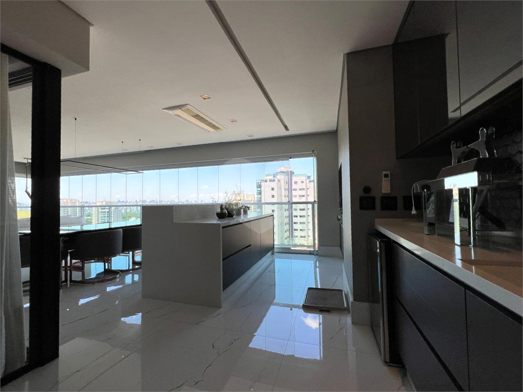 Edificio Scena, Santana. Construtora Gafisa. Área util de 220 m2, 4 vagas demarcada